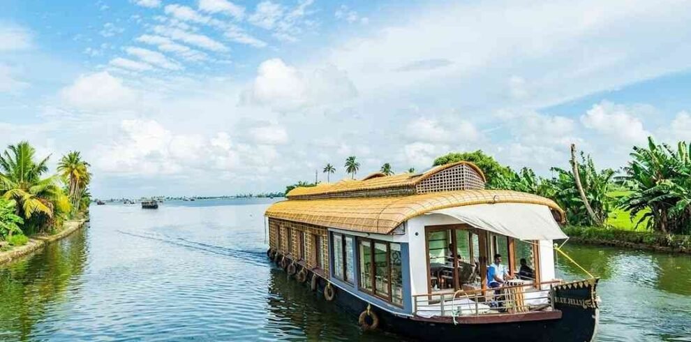 Kerala & Madurai Tour Luxury India Tour