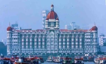 Mumbai and Goa Tour Bollywood with Golden Beaches