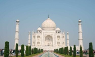 Rajasthan Heritage Tour with Pushkar Camel Fair Luxury India Tour