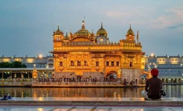 Golden Temple with Dharamshala Himalayan Retreat