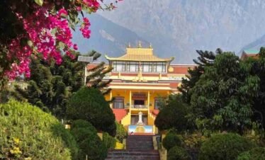 Golden Temple with Dharamshala Himalayan Retreat Luxury tour