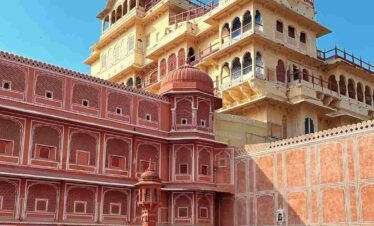 Golden Triangle with Haridwar & Rishikesh Luxury Tour