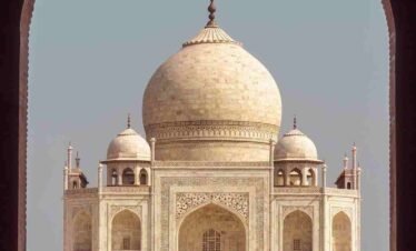 Majestic Journey Through North India & Central India Tour