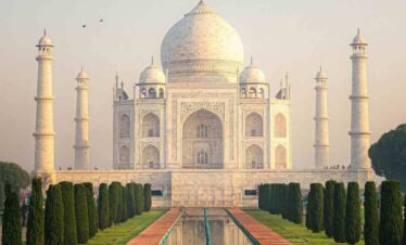 golden triangle tour with orchha khajuraho Luxury Tour