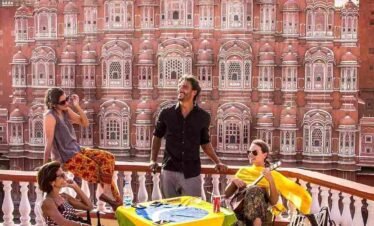 Golden Triangle with Amritsar & Varanasi Tour