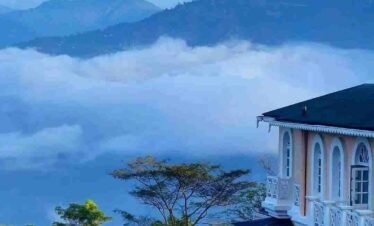 Luxury India Tour Kolkata to Darjeeling