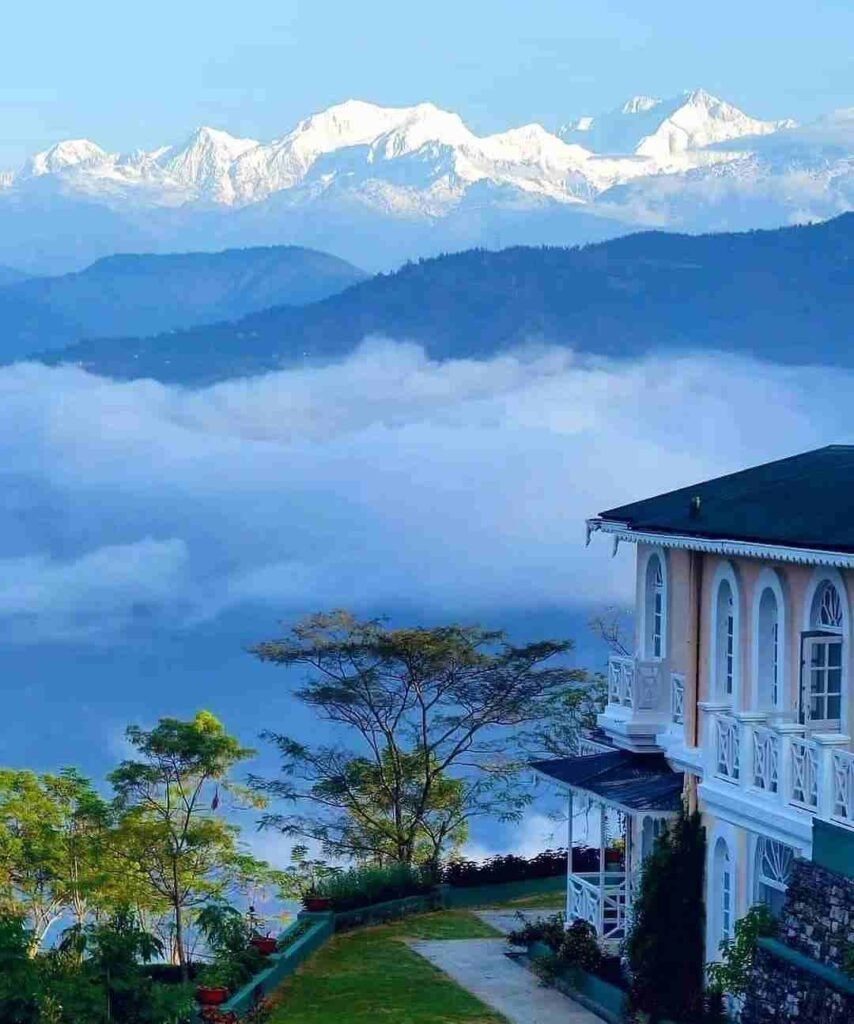 Luxury India Tour Kolkata to Darjeeling