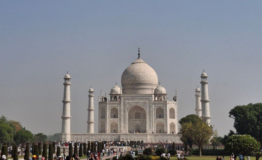 Best luxury tours in India for first-time visitors